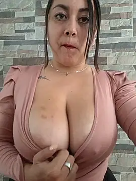 Chat XXX ao vivo de Ory____A
