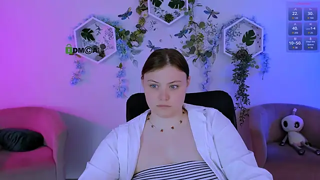 nikole_kitt 现场XXX聊天