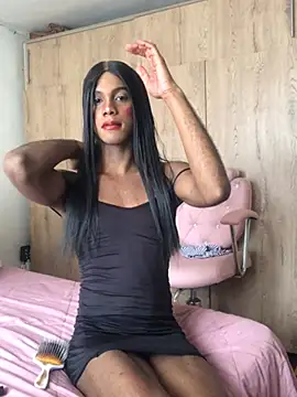 XXX chat uživo modela Giiada_Miller