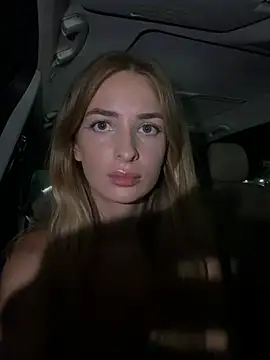 EvieEvans' Live XXX Chat