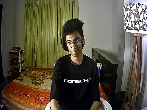 hornybrooo's Live XXX Chat