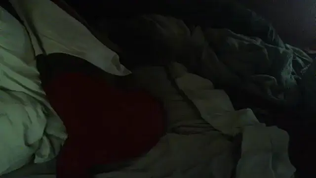 immikew1975's Live XXX Chat