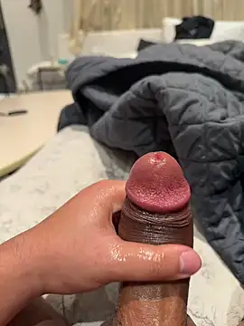 Fly-boy_69 Webcam Show