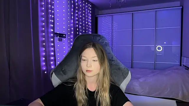 CuteLunya Chat XXX in diretta