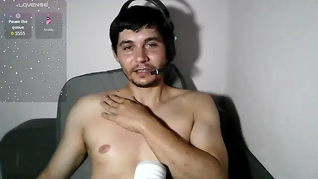 Chat XXX ao vivo de David_storm
