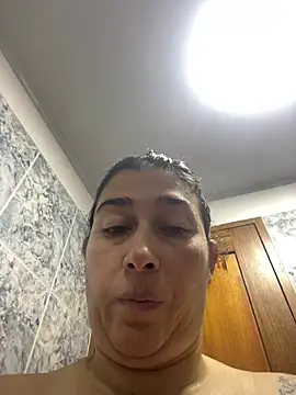 andreaisis2's Live XXX Chat