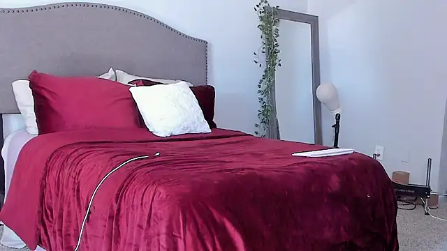 Chat +18 de yiauana ao vivo