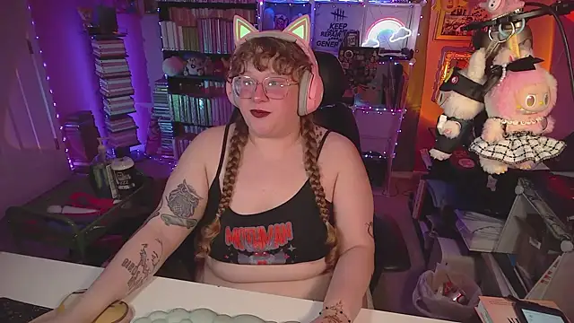 FatVeronica's Live XXX Chat