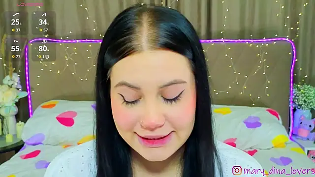 MaryYetes' Live XXX Chat