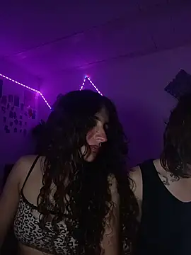 AlexxaAndRileyy Chat XXX in diretta