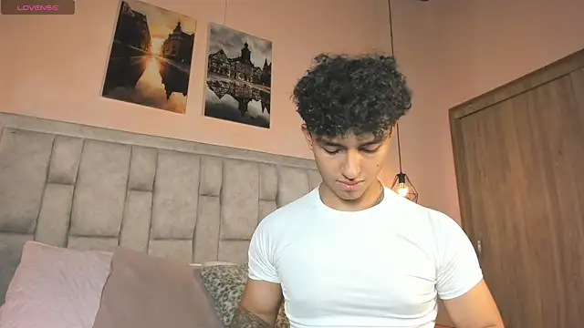 Kairoxxx_ Chat XXX live