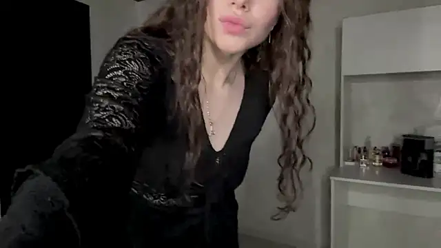 Nebula_Veratti's Live XXX Chat