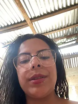 MiaCollinssx Chat XXX in diretta