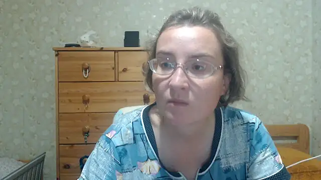 Chat +18 de Smart_Rose ao vivo