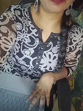 Shalini_telugu09's Live XXX Chat