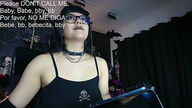 AlexHoe_ élő XXX-chatje