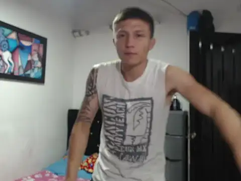 Stiiveen777 Chat XXX in diretta