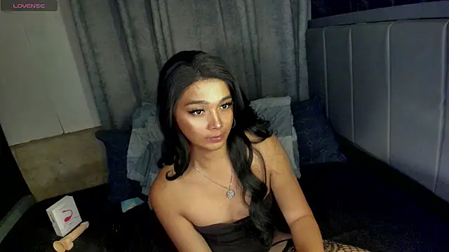 دردشة TrinityFucksYou الجنسية المباشرة