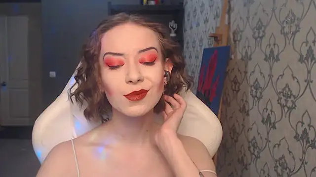 FascinatingEyess Adlı Modelin Canlı XXX Sohbeti