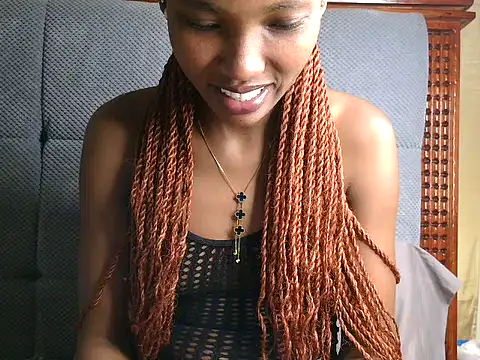 צ'אט XXX בשידור חי של Smiley_babe