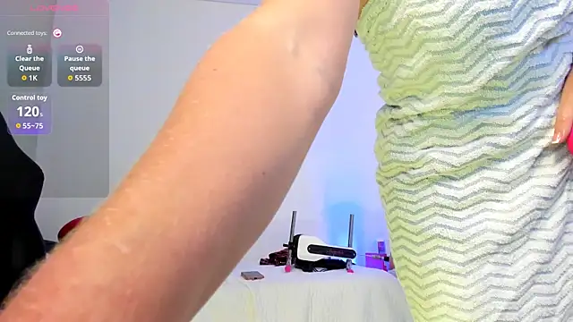 XXX chat uživo modela ema_wright