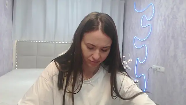 KaraCriegs' Live XXX Chat