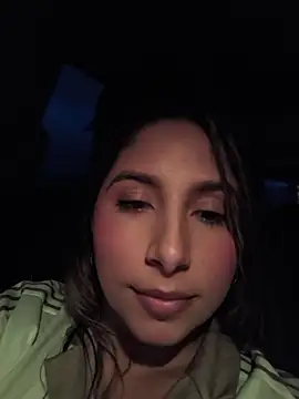 צ'אט XXX בשידור חי של Catalina_ramos
