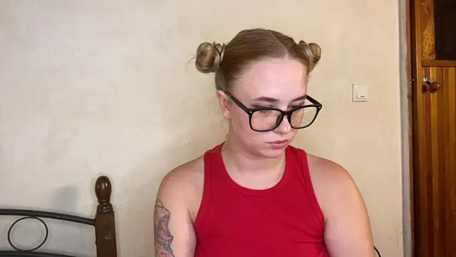 AngelMia_92's Live XXX Chat