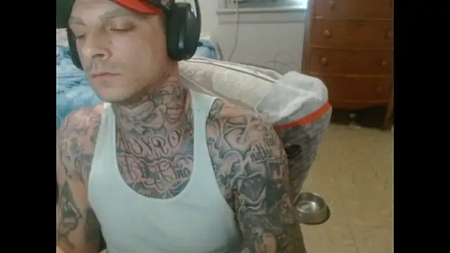DADDY_KANE8--- Chat XXX in diretta