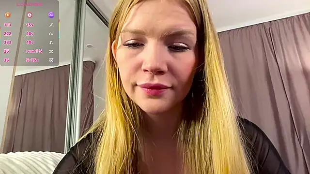 pestiyilinet Chat XXX in diretta