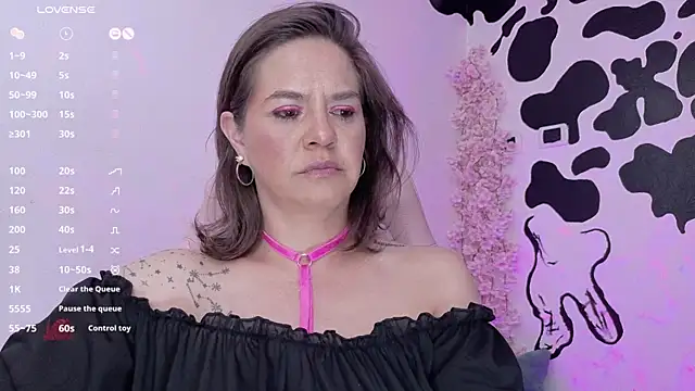 Онлайн чат XXX Luciifeer_