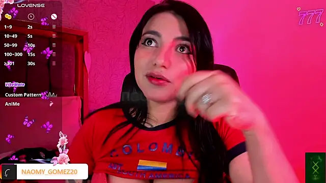 Chat +18 de Naomy_Gomez_ ao vivo