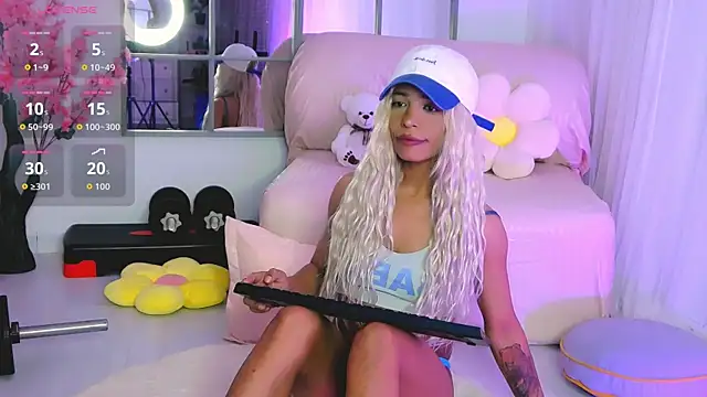 SarahRaynex's Live XXX Chat