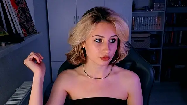 Chat +18 de Keti_moon ao vivo