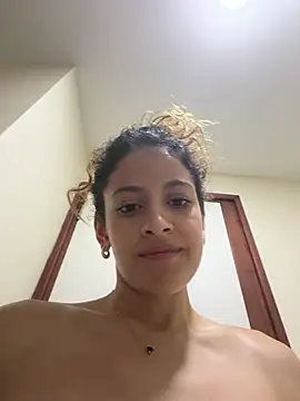 alana15's Live XXX Chat