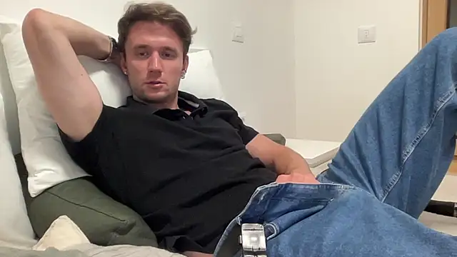 Czat XXX na żywo – cute_mark