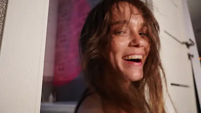 צ'אט XXX בשידור חי של Moni_Carroll