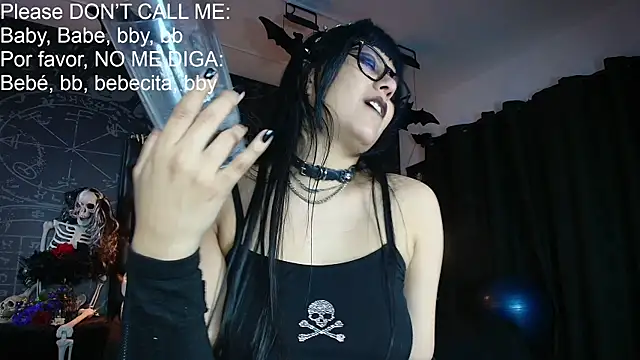 Chatroom XXX en direct de AlexHoe_
