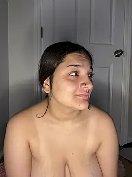 treasurebabii's Webcam Show