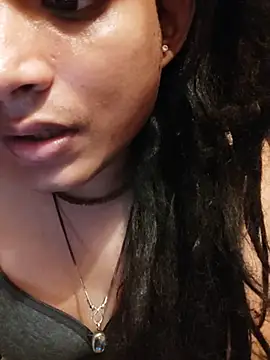 SweetTsAngel – Naživo XXX chat