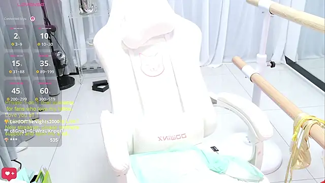 BabySnake 라이브 XXX 채팅