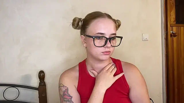 AngelMia_92 লাইভ XXX চ্যাট