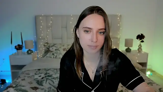 Cornelia_kitty 现场XXX聊天