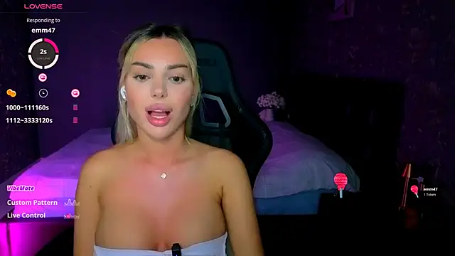 Chatroom XXX en direct de Ayla__Demir