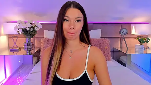 Онлайн чат XXX MiaMuse