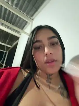 Emili_candy Chat XXX in diretta
