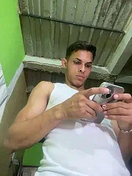 Chat XXX en directo de 7ShaunkHend_