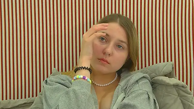XXX chat uživo modela TinnaBurton