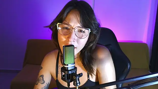 Yuliennegg – Naživo XXX chat