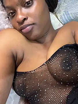 NiaLong21_ Adlı Modelin Canlı XXX Sohbeti